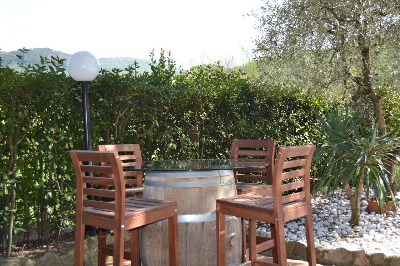 B&B Villa Il Poggiolino 몰리노데피아노 외부 사진