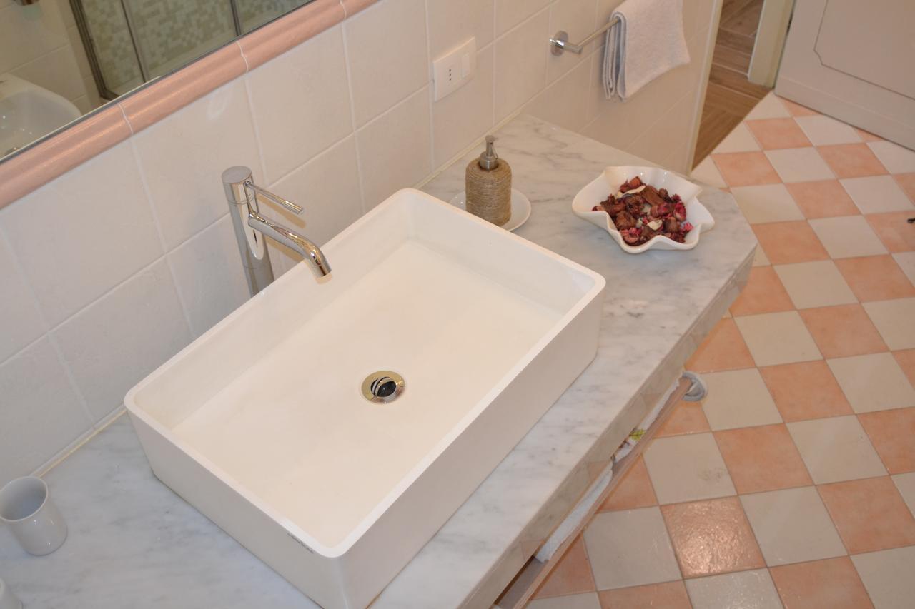 B&B Villa Il Poggiolino 몰리노데피아노 외부 사진